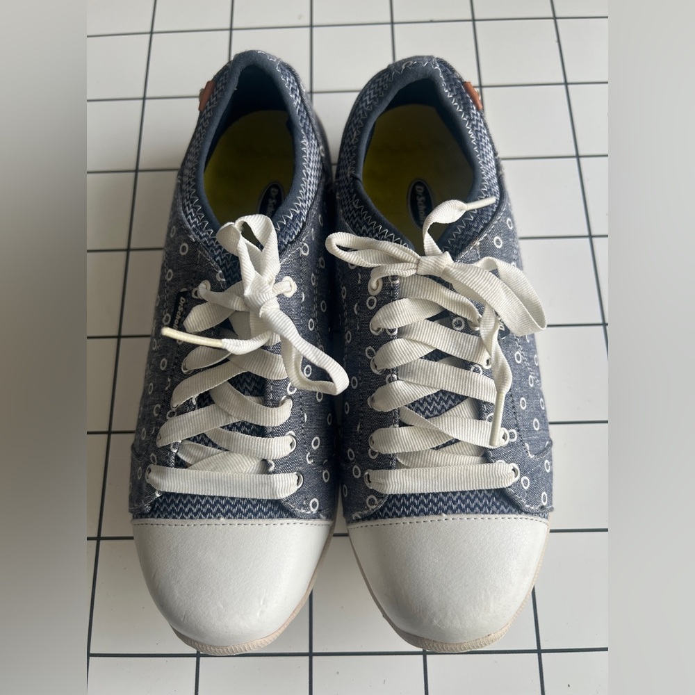 Dr. Scholl's Navy and White Low-Top Lace-Up Sneakers